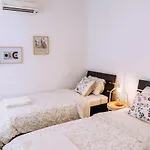 Mia Sirena Lighthouse 3min Walk To The Sea Apartment *