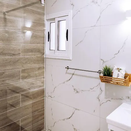 Apartamento Mia Sirena Lighthouse 3min Walk To The Sea Pafos