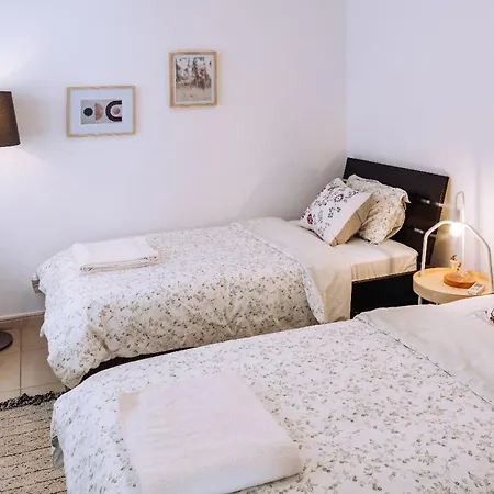 Mia Sirena Lighthouse 3min Walk To The Sea Paphos