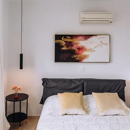 Apartamento Mia Sirena Lighthouse 3min Walk To The Sea Pafos