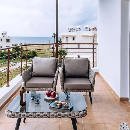 Mia Sirena Lighthouse 3min Walk To The Sea Apartment