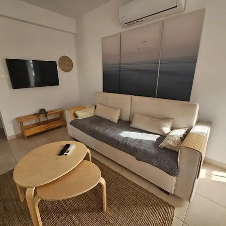 Mia Sirena Lighthouse 3min Walk To The Sea Апартаменты *